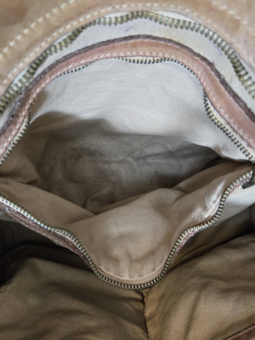 Caterina Lucchi Italian Leather Tote - Geometric & Floral Gold Detail - Picture 8 of 11